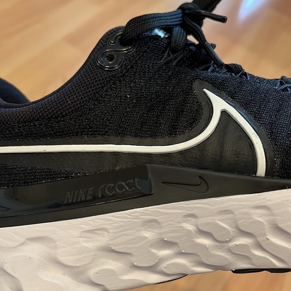 Nike Men's React Infinity Run Flyknit 2 Running Shoes Black - Picture 7 of 13